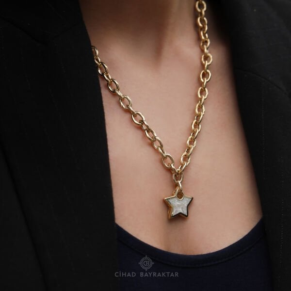 Cetaş Polaris Altın Kolye