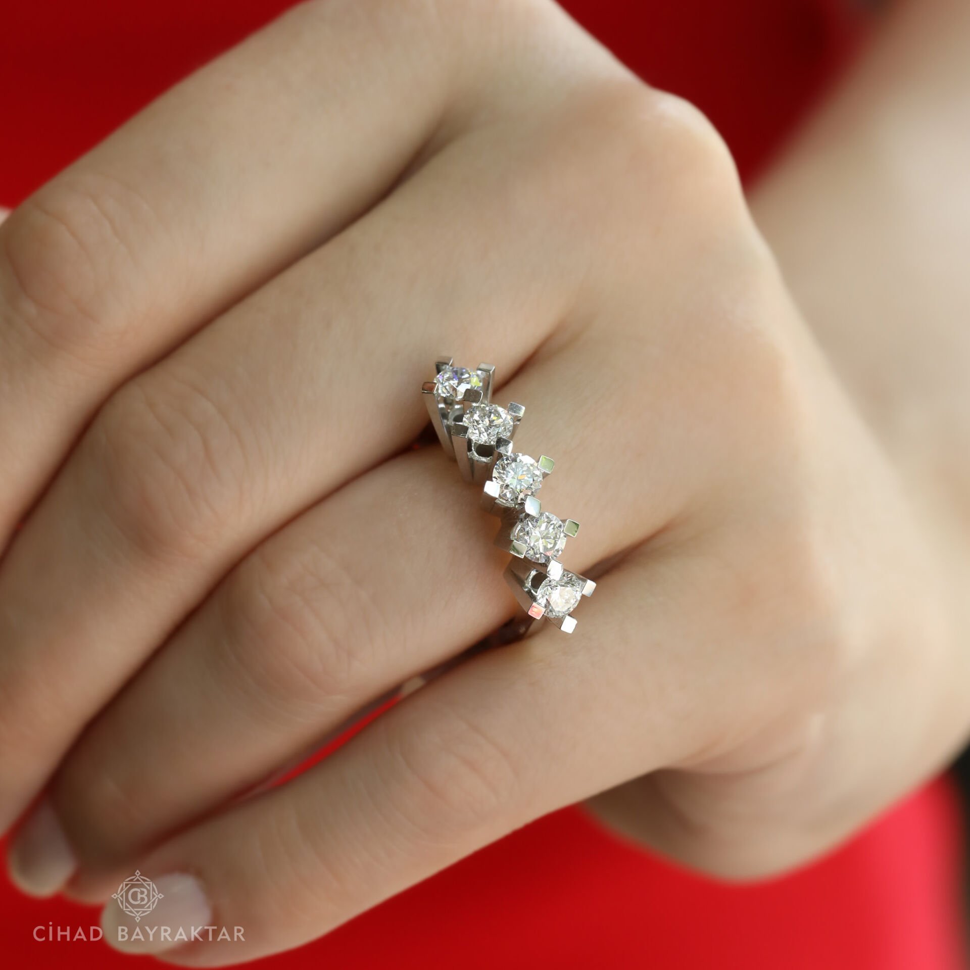 1,56 ct Pırlanta Beştaş Yüzük