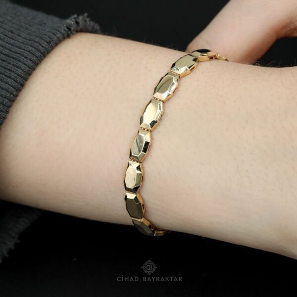 Trend Altın Bileklik
