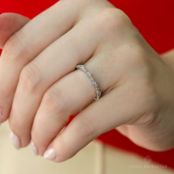 0.13 ct Pırlanta Yarım Tur Yüzük
