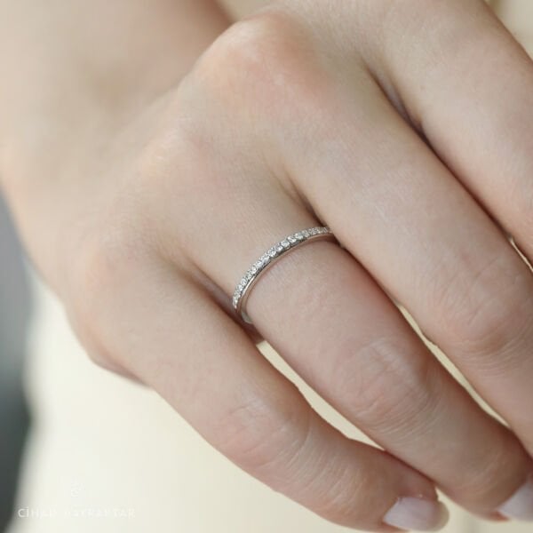 0.17 ct Pırlanta Yarım Tur Yüzük