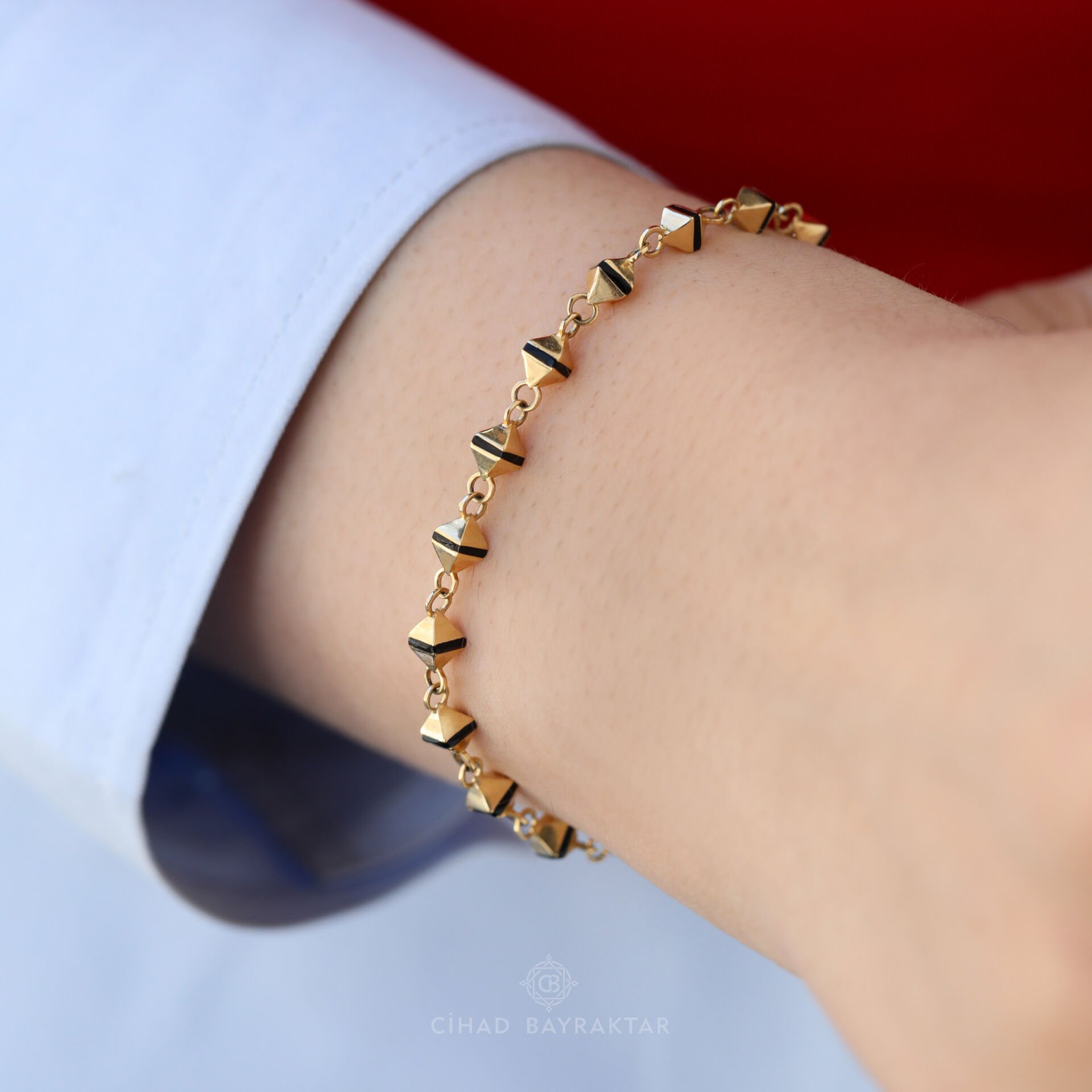 Mineli Altın Bileklik