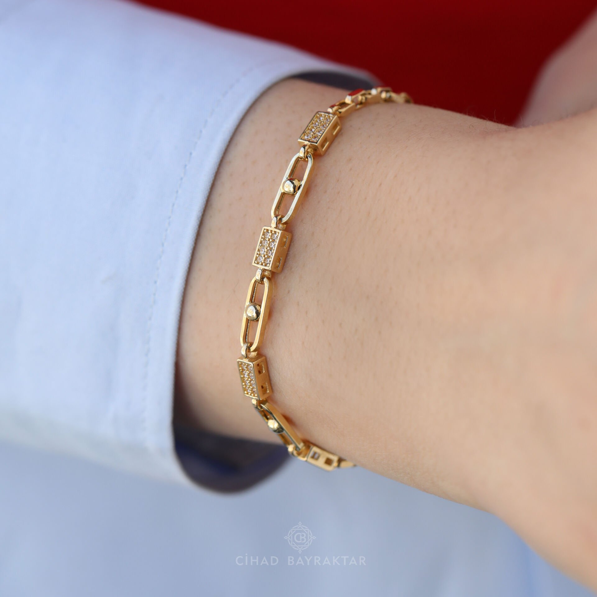 Taşlı Altın Bileklik