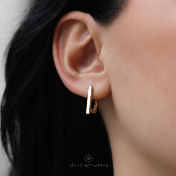 Parlak Altın Set Küpesi