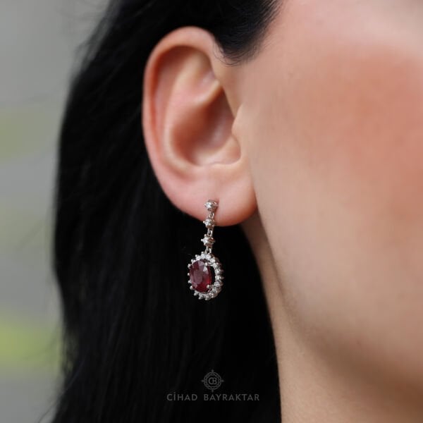 Yakut Pırlanta Küpe