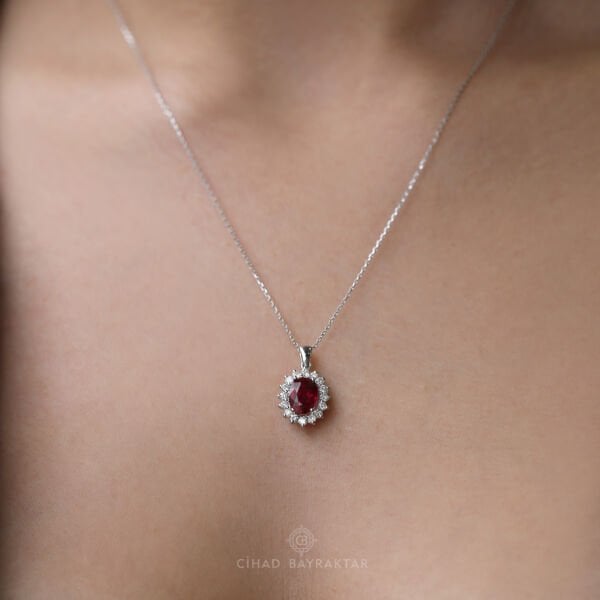 Yakut Pırlanta Kolye