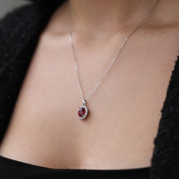 Yakut Pırlanta Kolye