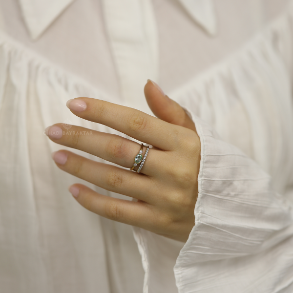 Yeşil Taşlı Altın Yüzük
