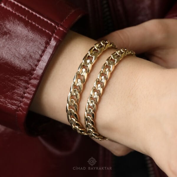 Cetaş Altın Bileklik