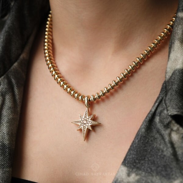 Cetaş Polaris Altın Kolye