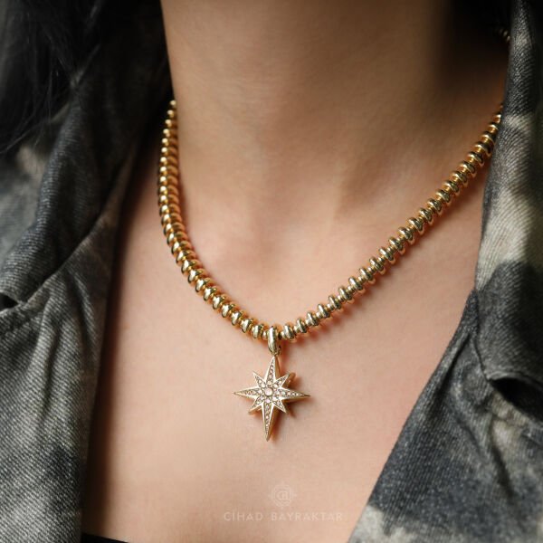 Cetaş Polaris Altın Kolye