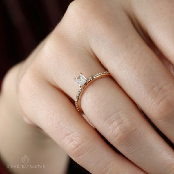 0,50 ct Pırlanta Baget Yüzük