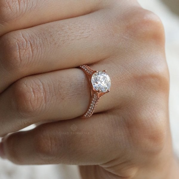 Taşlı Tektaş Altın Yüzük