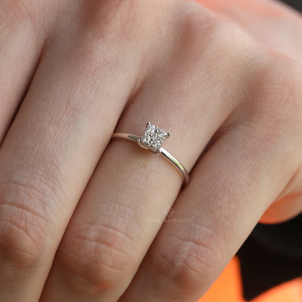 0,11 Ct. Pırlanta Yüzük