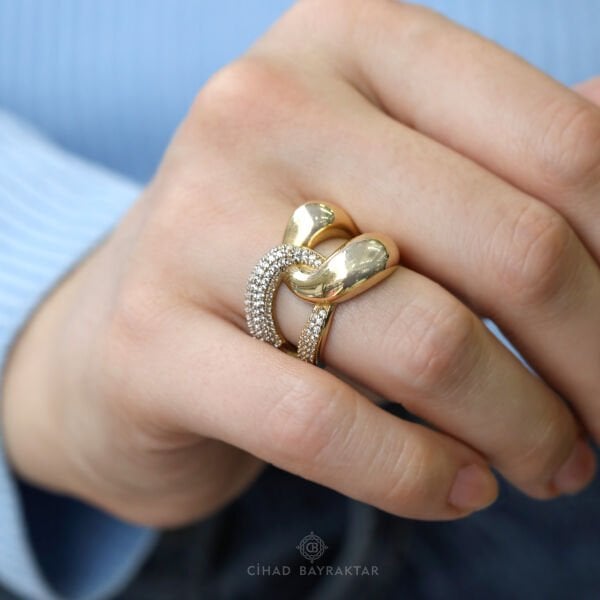 Taşlı Zincir Altın Yüzük