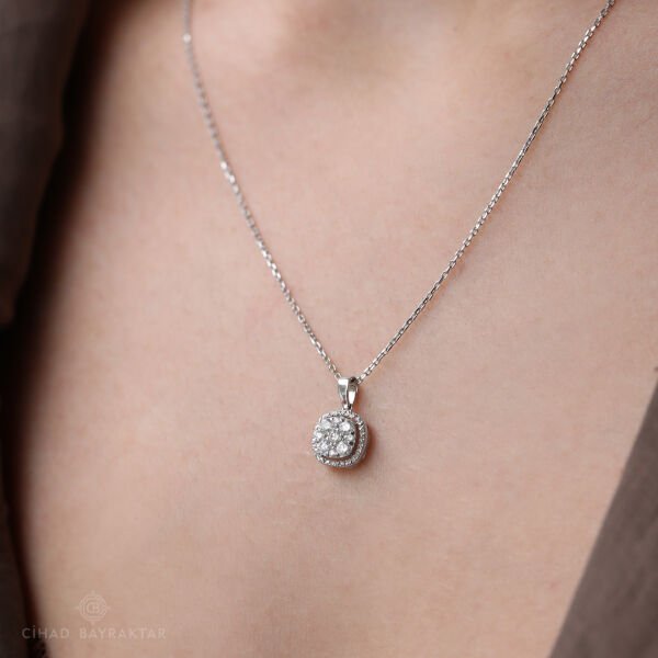 0,23 ct Pırlanta Kolye