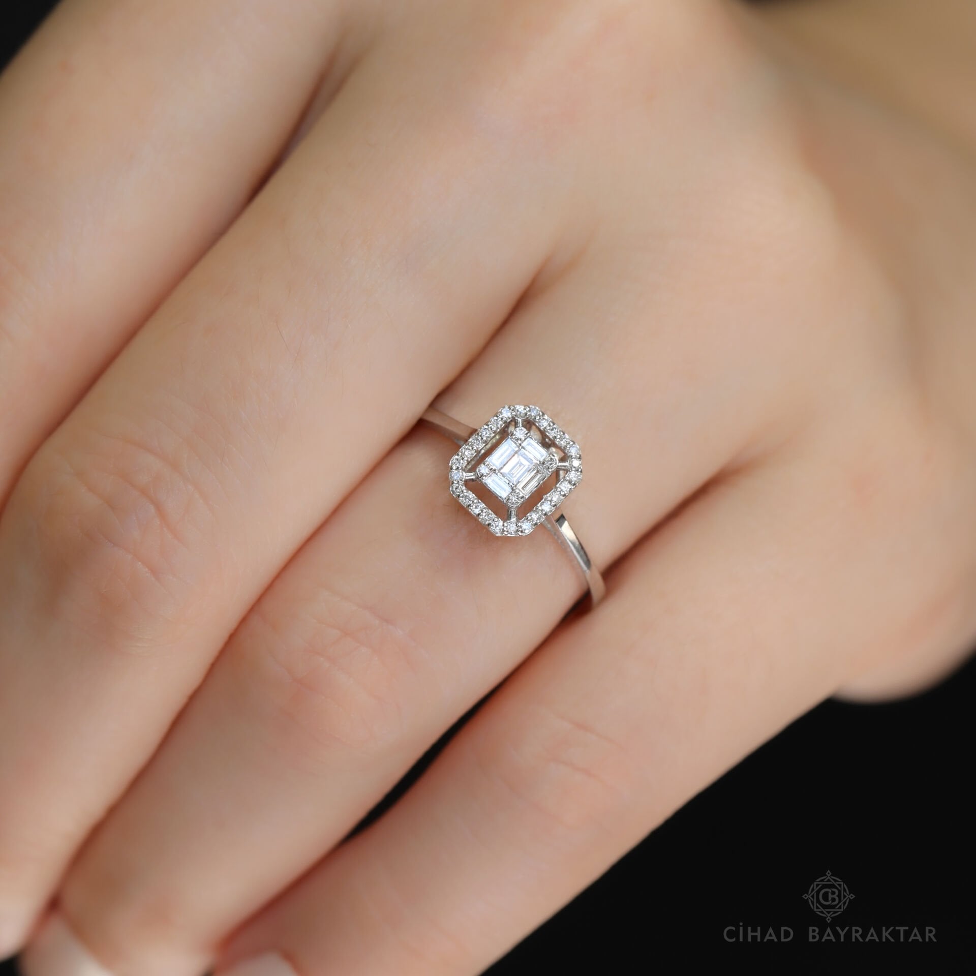 0.20 ct Pırlanta Baget Yüzük