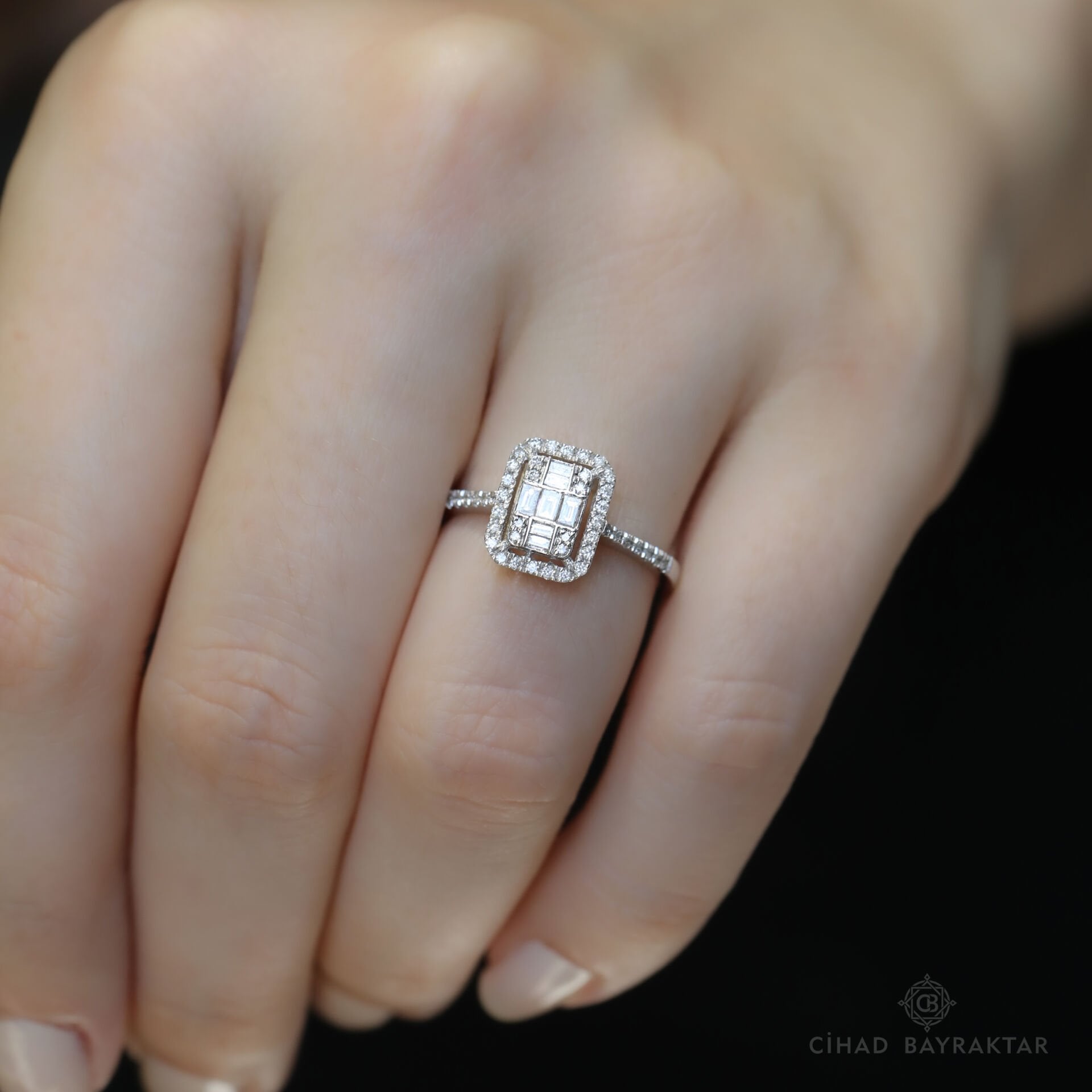 0.38 ct Pırlanta Baget Yüzük