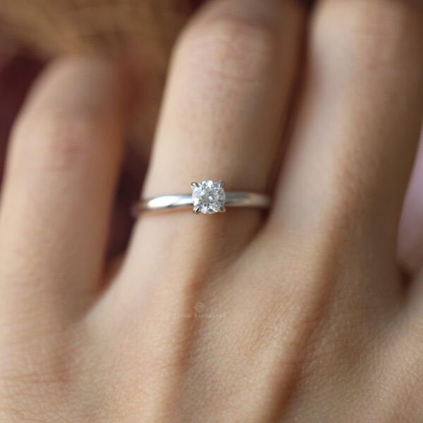 0,41 Ct. Tektaş Pırlanta Yüzük