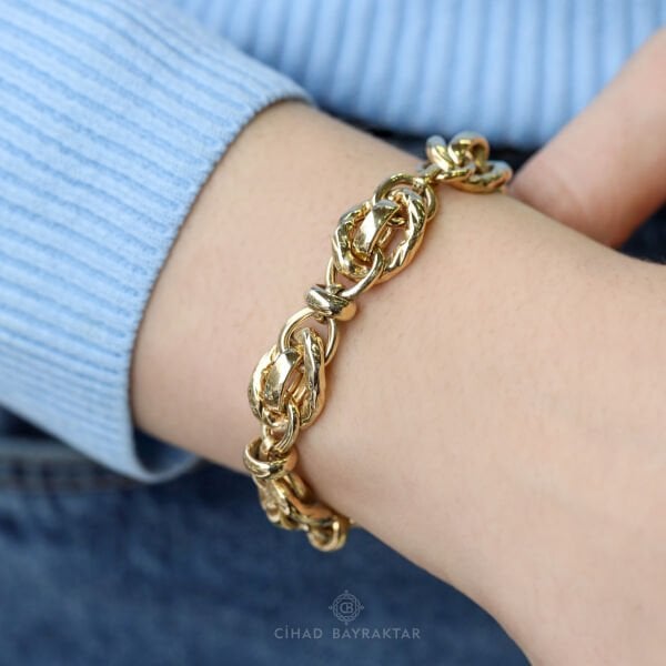 Hallow Zincir Altın Bileklik