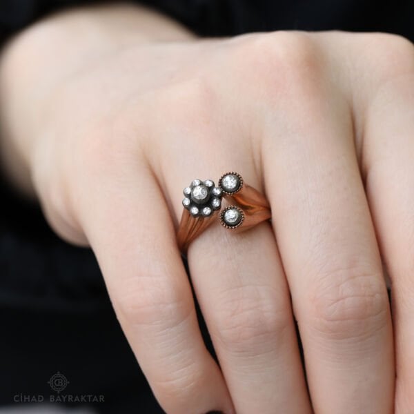 0,24 ct Elmas Papatya Yüzük