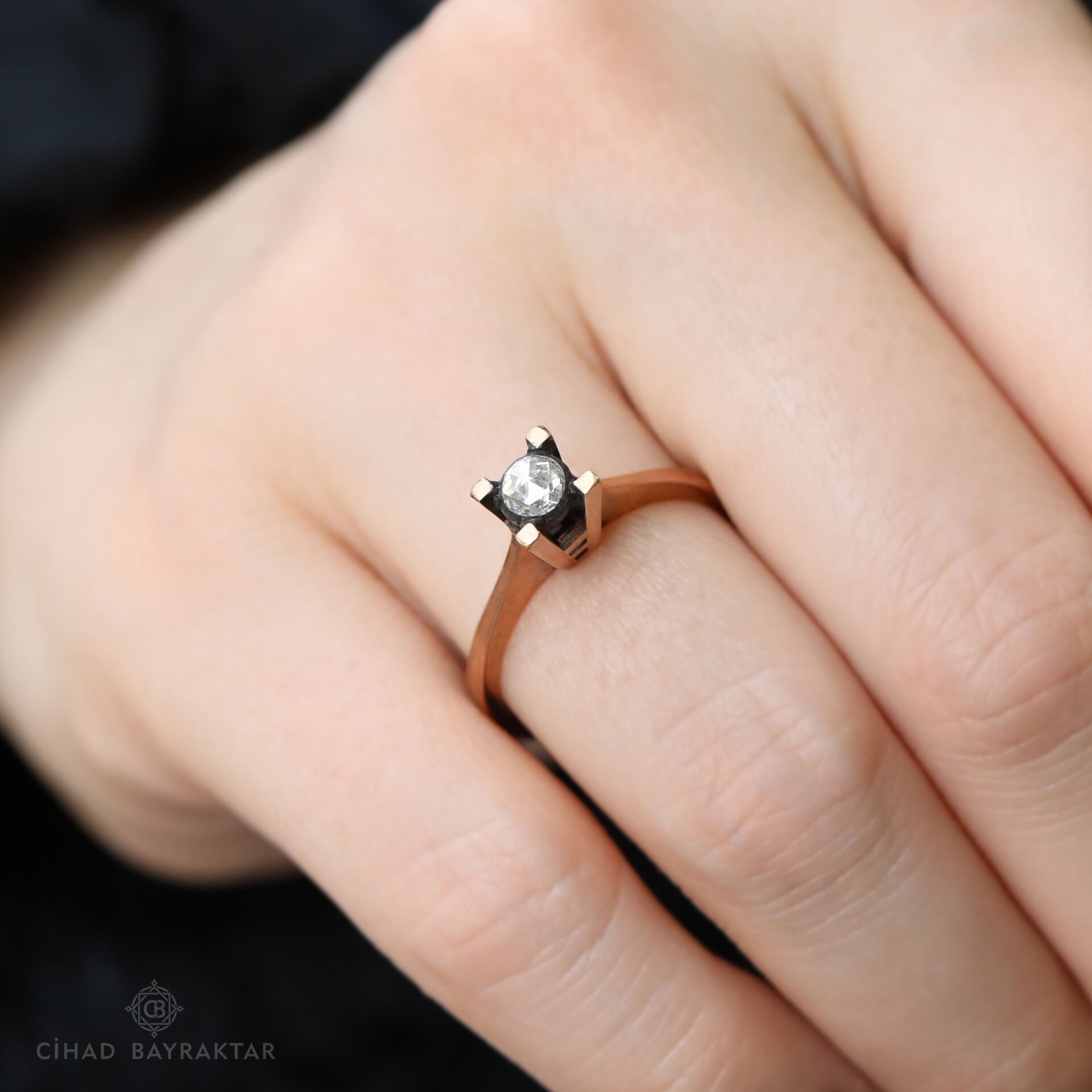 0,19 ct Elmas Tektaş Yüzük