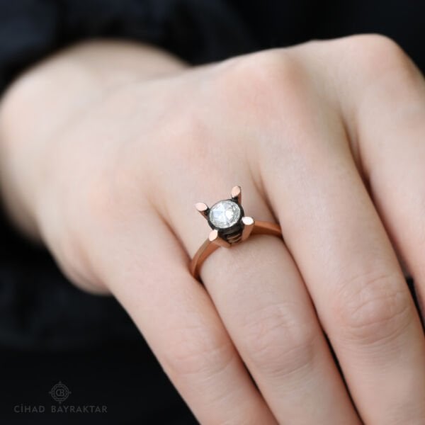 0,57 ct Elmas Tektaş Yüzük