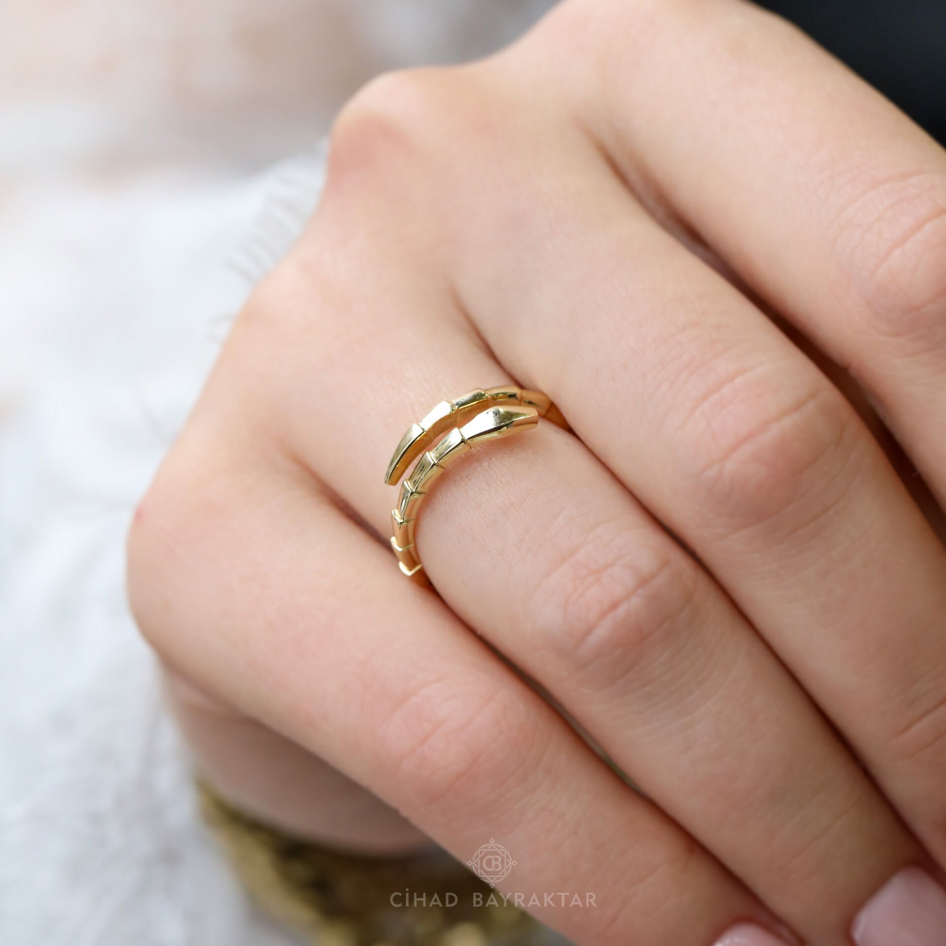 Yılan Model Altın Yüzük