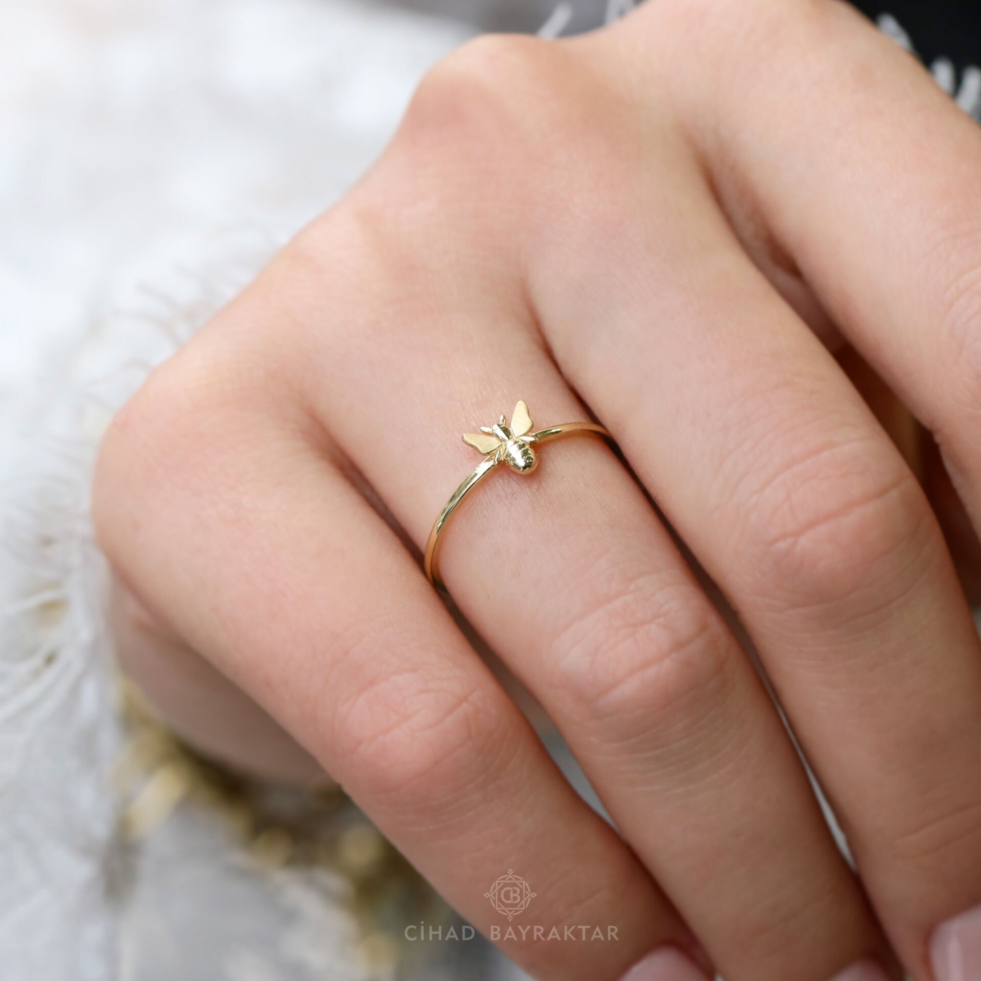 Mini Arı Altın Yüzük