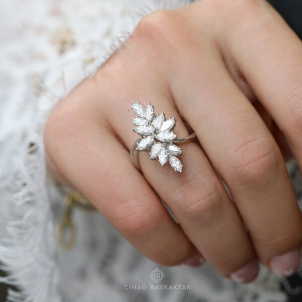 2,24 ct Pırlanta Flora Yüzük