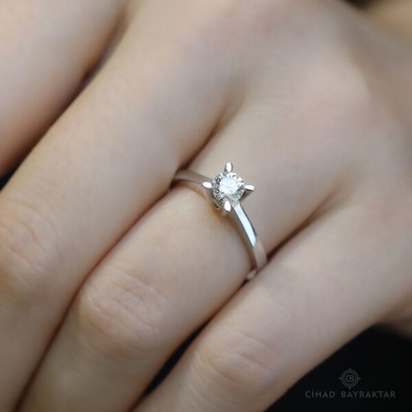 0.39 ct Pırlanta Tektaş Yüzük