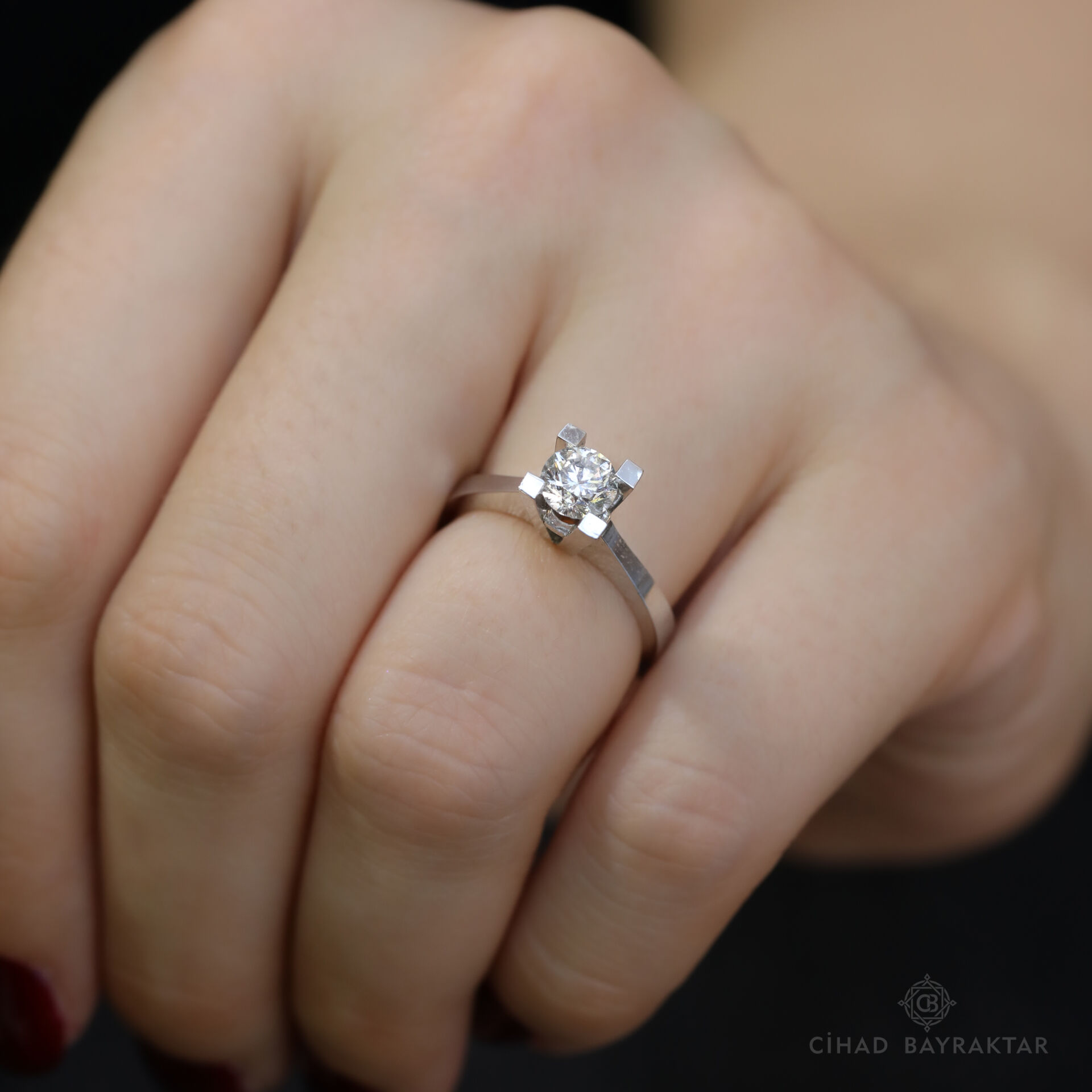 0.71 ct Pırlanta Tektaş Yüzük