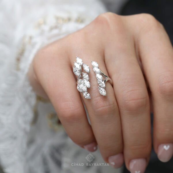 3,14 ct Pırlanta Flora Yüzük