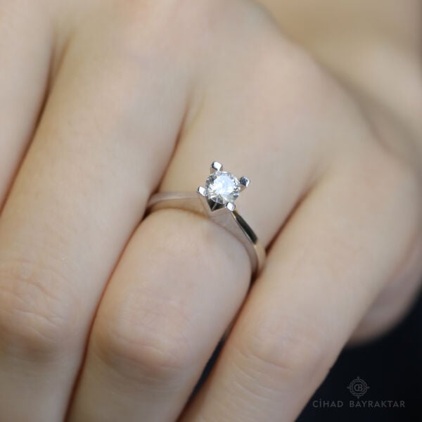 0.42 ct Pırlanta Tektaş Yüzük