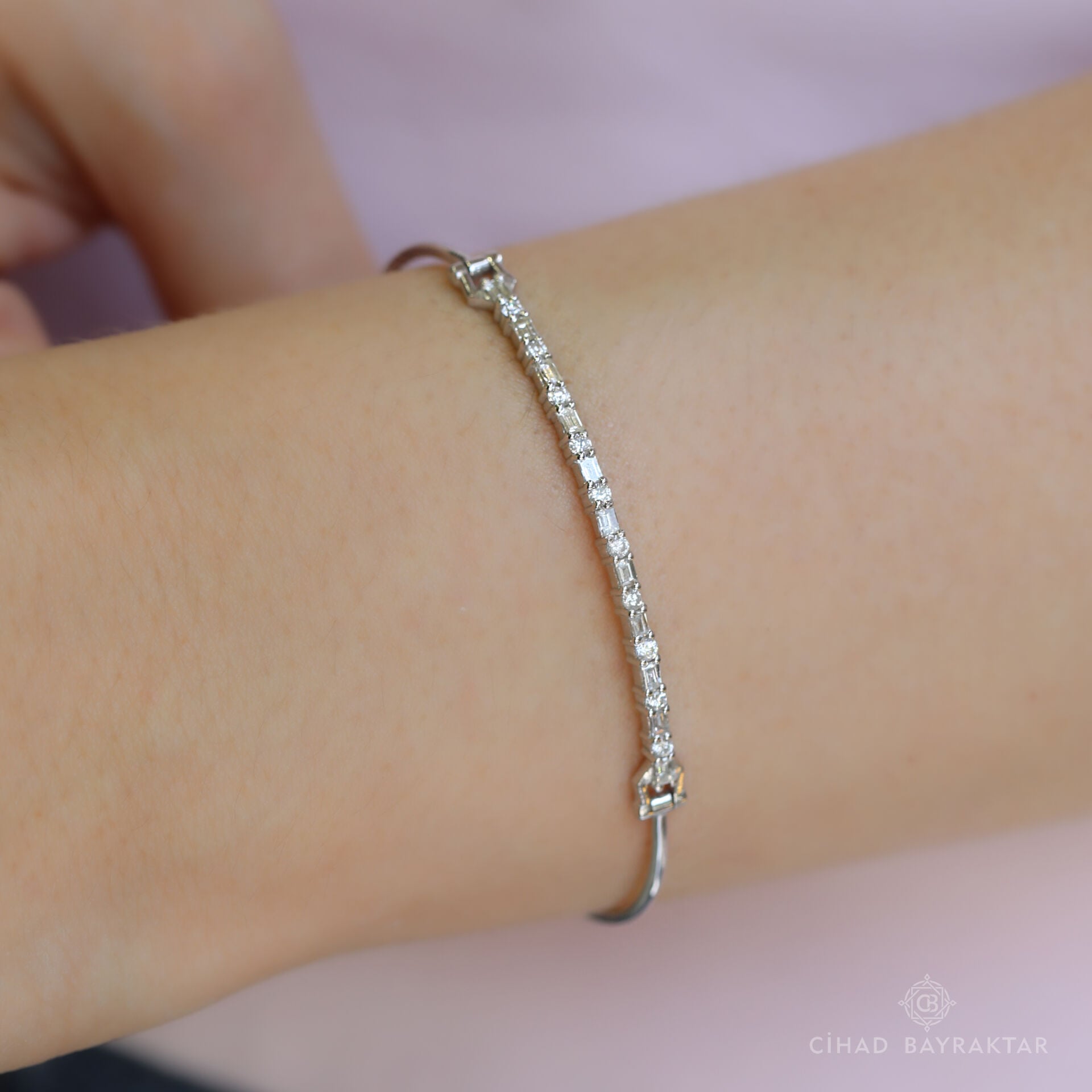 0.73 ct Pırlanta Baget Bilezik