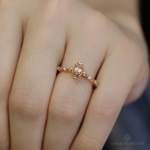 0.07 ct Pırlanta Morganite Yüzük