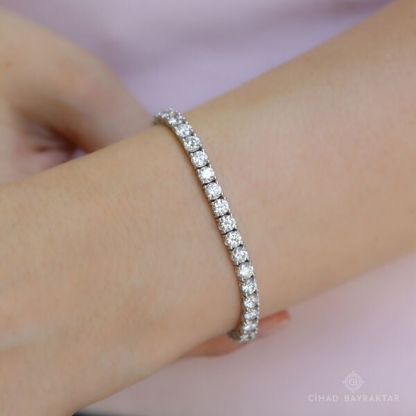 10.08 ct Pırlanta Su Yolu Bileklik