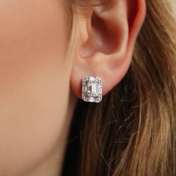 Beyaz Altın Baget Küpe