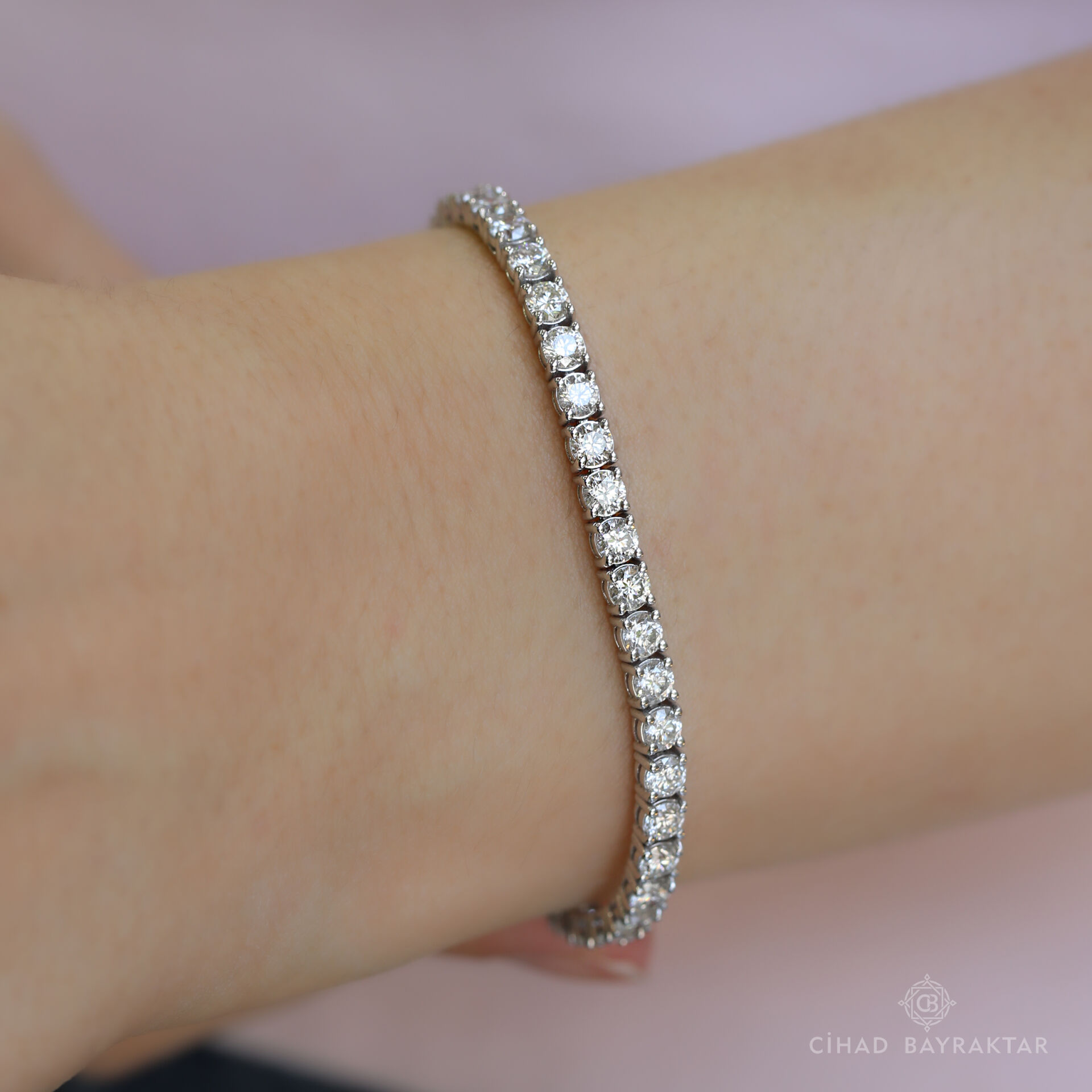 6.90 ct Pırlanta Su Yolu Bileklik