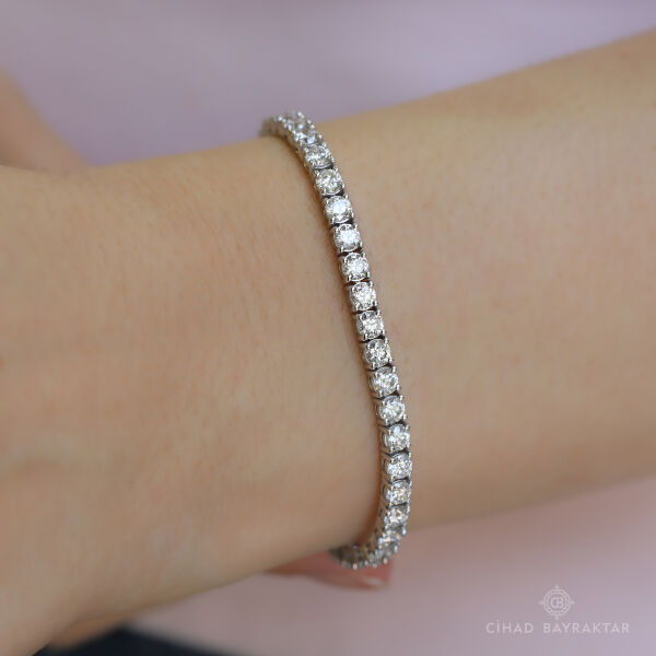 6.90 ct Pırlanta Su Yolu Bileklik