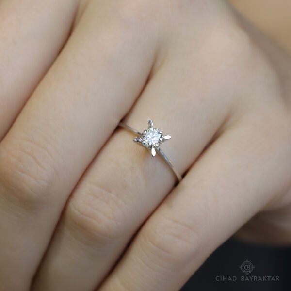 0.41 ct Pırlanta Tektaş Yüzük