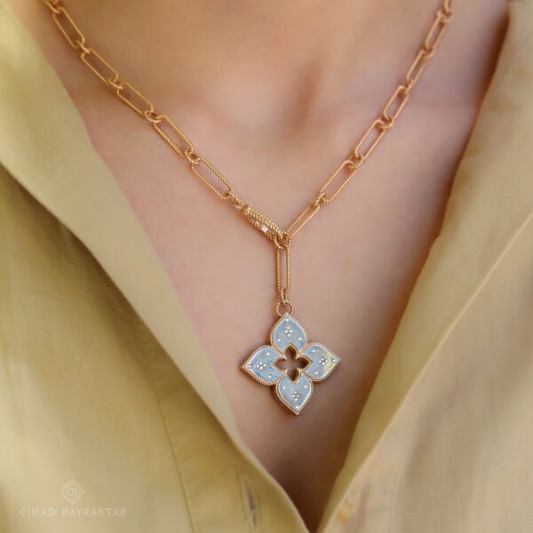 0.15 ct Pırlanta Tasarım Rose Kolye