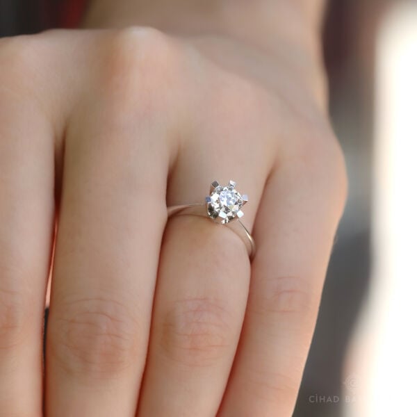 0.92 ct Pırlanta Tektaş Yüzük