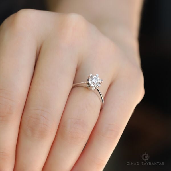 0.90 ct Pırlanta Tektaş Yüzük
