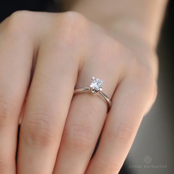 0.72 ct Pırlanta Tektaş Yüzük