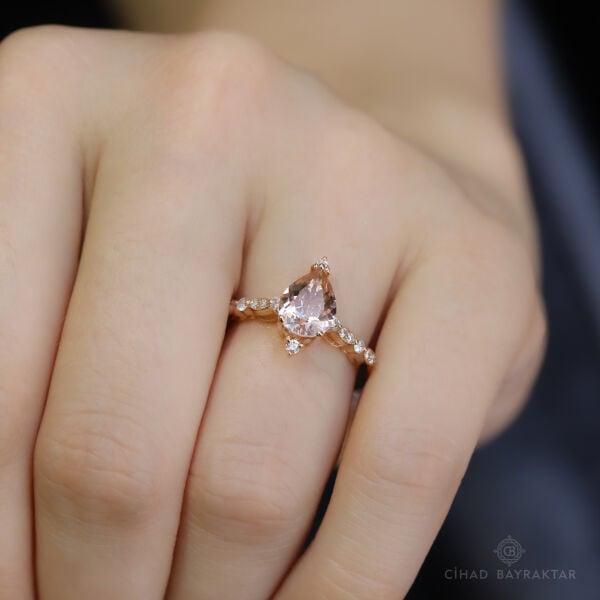 0.20 ct Pırlanta Morganite Yüzük