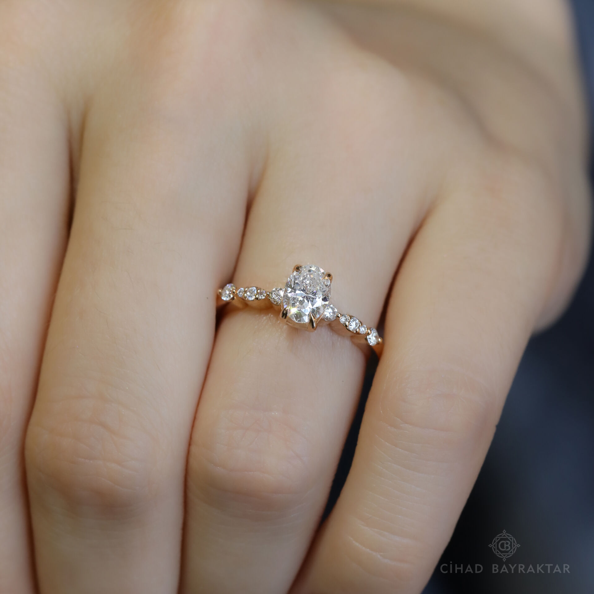 0.98 ct Pırlanta Oval Yüzük