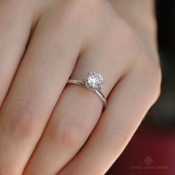 1.00 ct Pırlanta Tektaş Yüzük