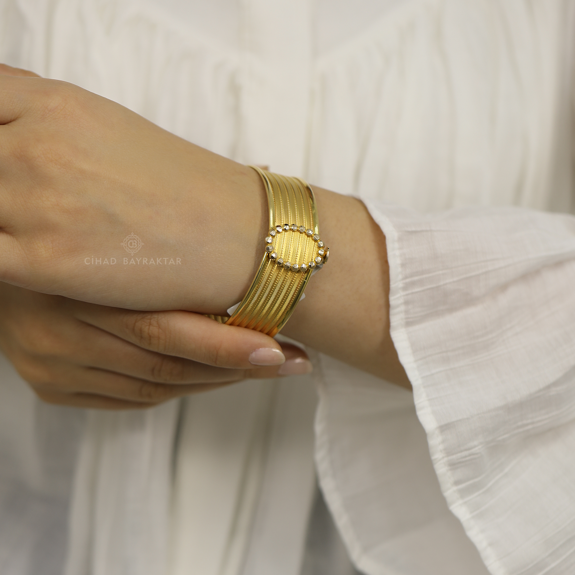 Dorikalı Hasır Kelepçe