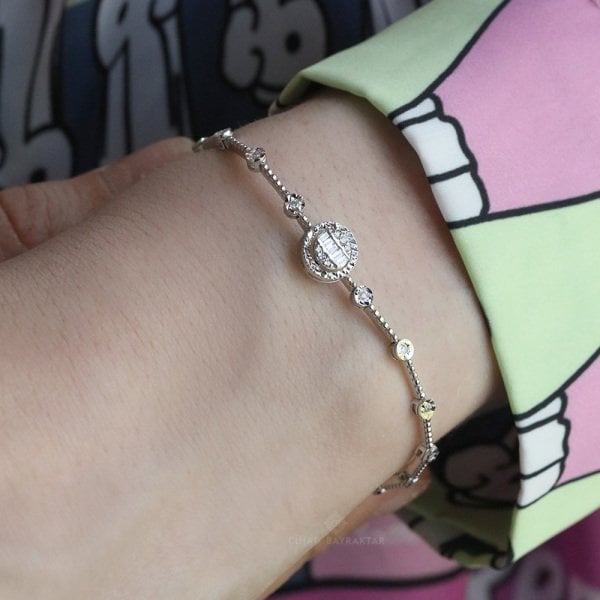 0,37 Ct Baget  Pırlanta Bileklik
